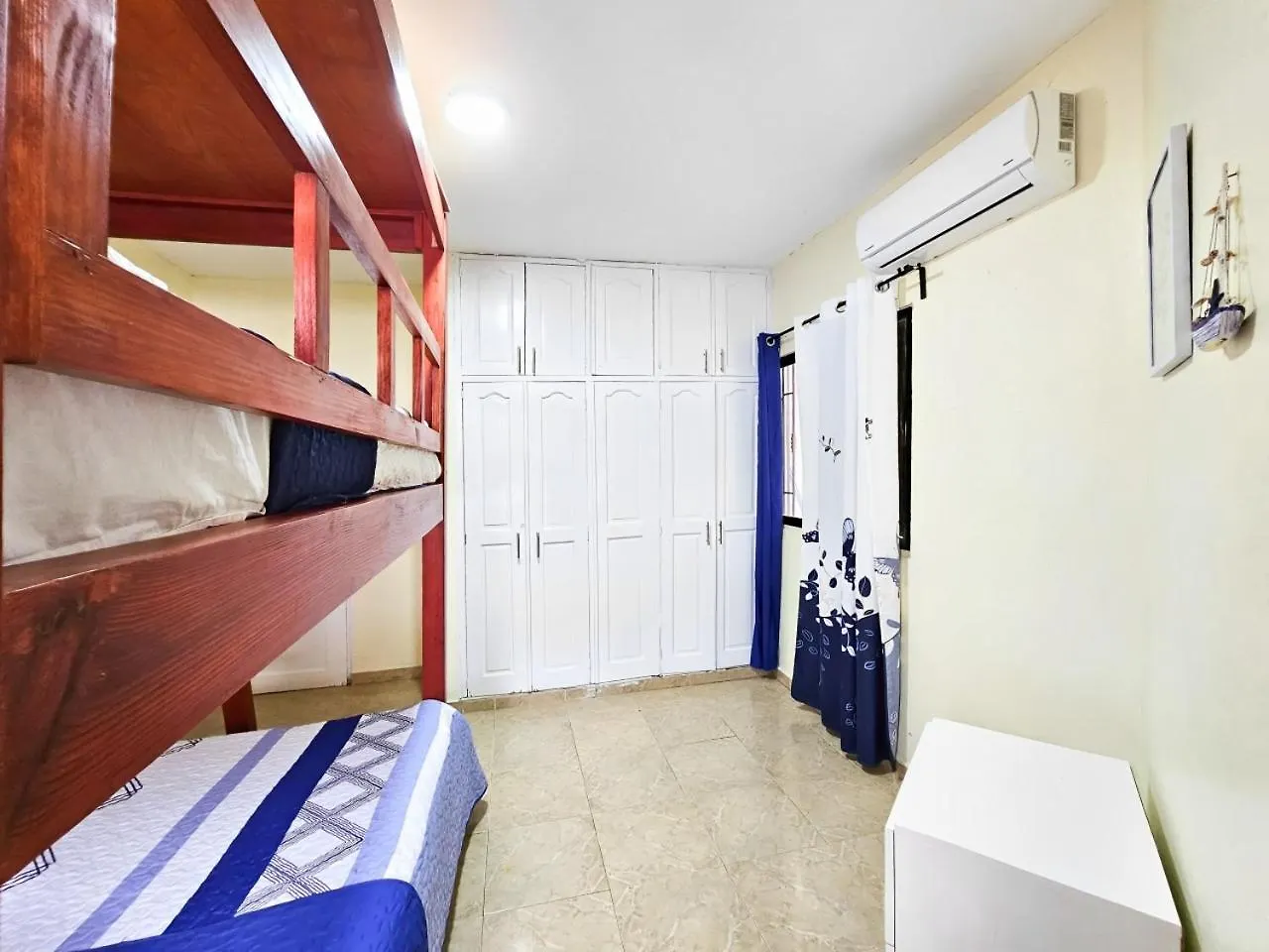 Villa Dmm Con Piscina, Jacuzzi Y Gran Area Verde En Punta Cana Dominican Republic