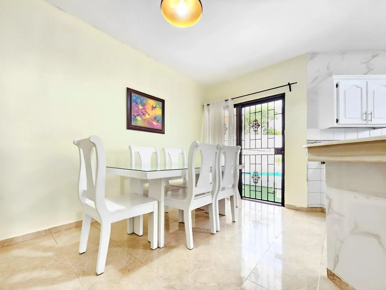 Villa Dmm Con Piscina, Jacuzzi Y Gran Area Verde En Punta Cana