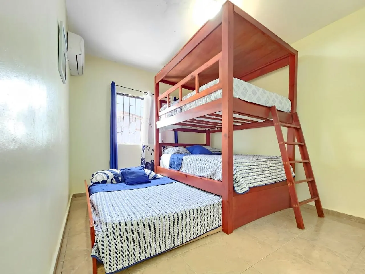 Villa Dmm Con Piscina, Jacuzzi Y Gran Area Verde En Punta Cana 0*,  Dominican Republic