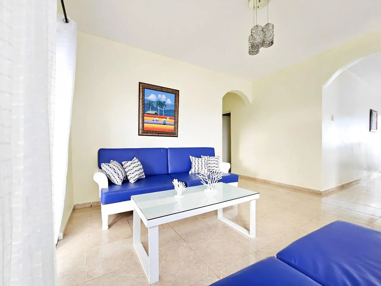 Villa Dmm Con Piscina, Jacuzzi Y Gran Area Verde En Punta Cana