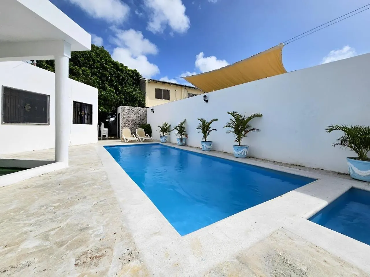 Villa Dmm Con Piscina, Jacuzzi Y Gran Area Verde En Punta Cana